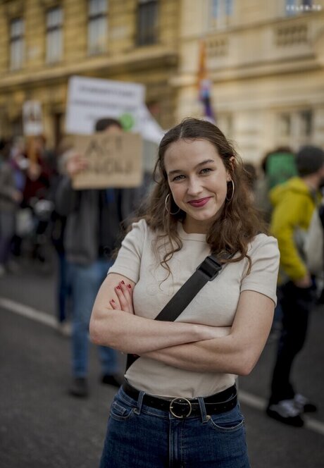 Lena Schilling naked star images