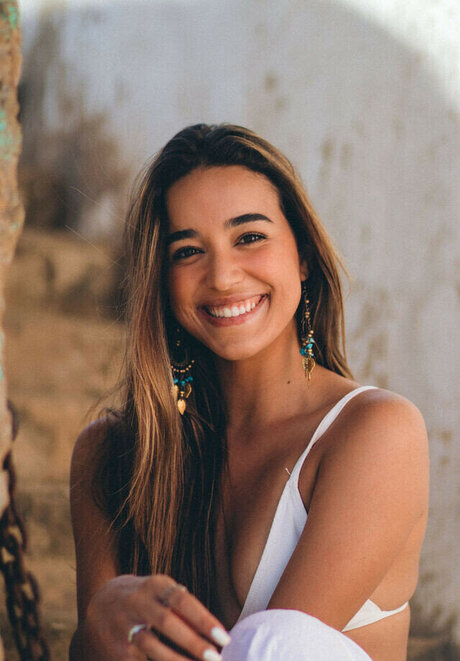 Carolina Luz pornstar hd img