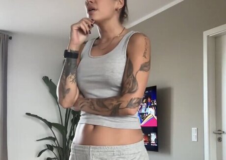 Liza Waschke star free image