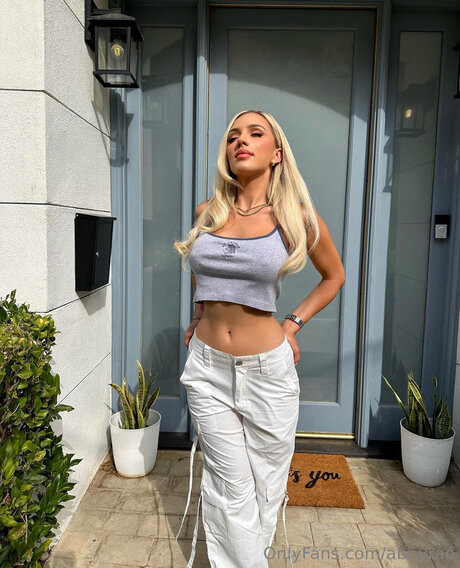 Abbyrao pornstar high quality pic