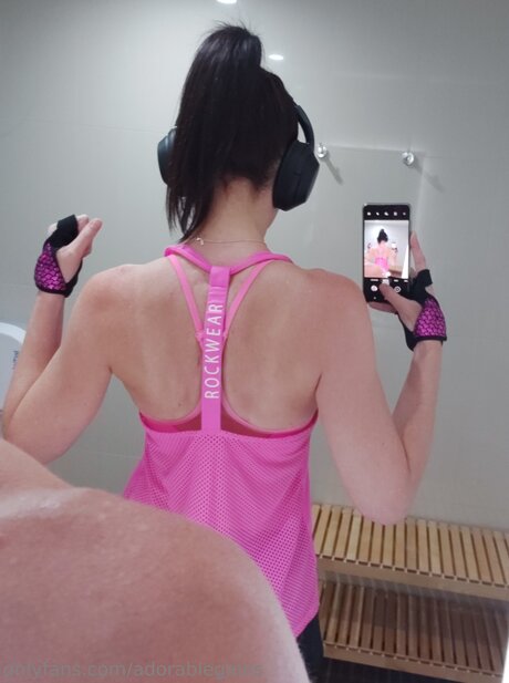 Adorablegains pretty actress image