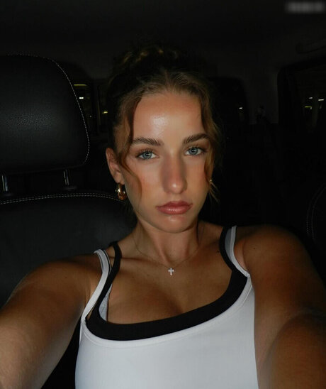 Lauramjj_ pornstar xxx pic