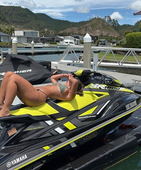 Lauramjj_ star free picture