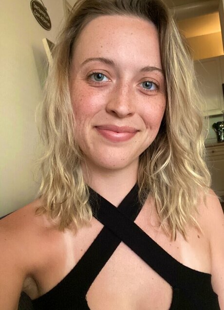 eyes onlyfans xxx galleries