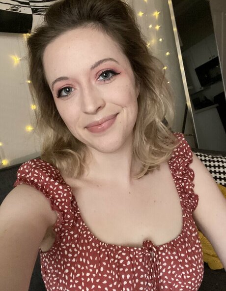 Pjonk erotic actress photo