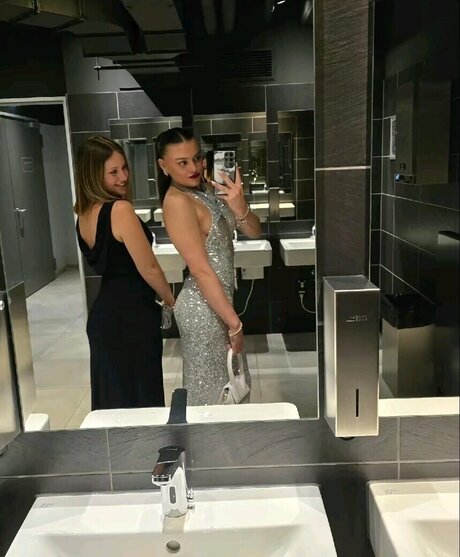 Emma Malewski star free img