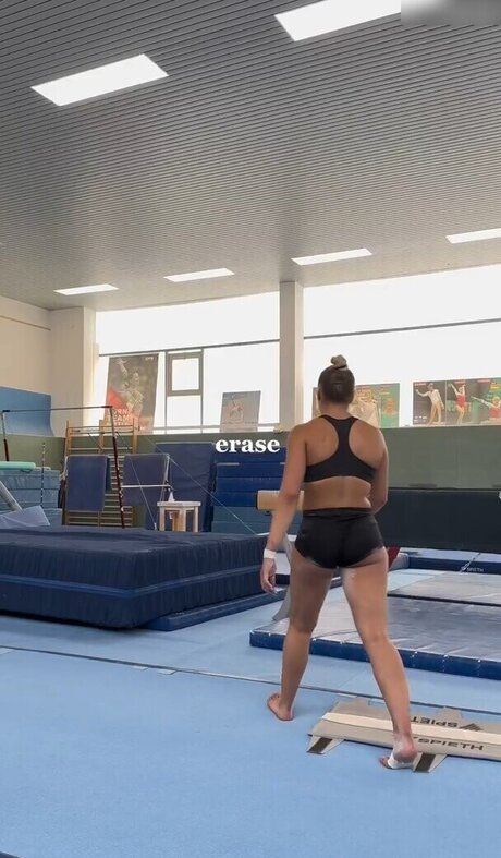 big cock trans onlyfans hot xxx picture