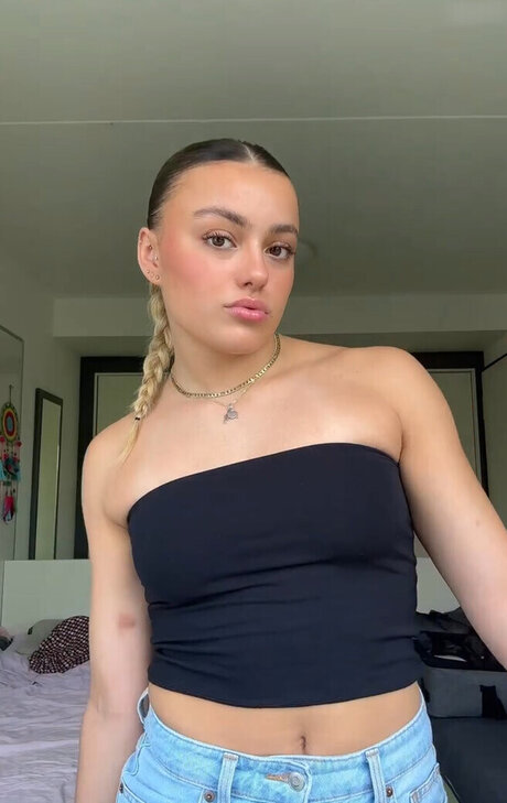 arab girls onlyfans sexy naked picture