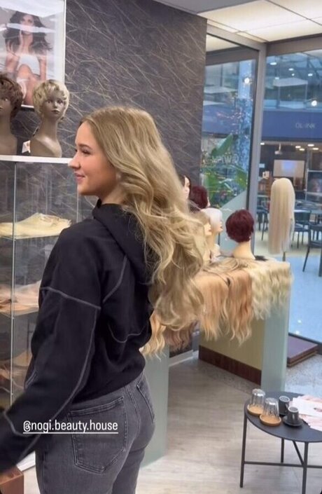 Wieke pornstar gallery