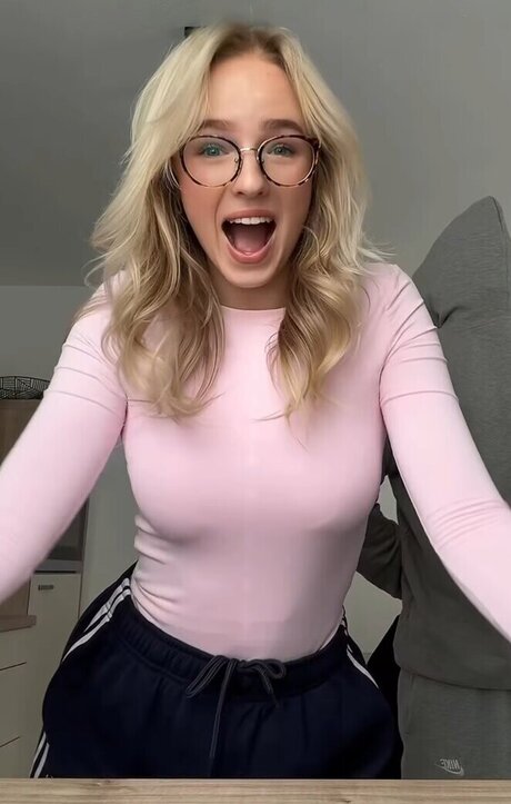 Emely Winkler perfect pornstar pictures