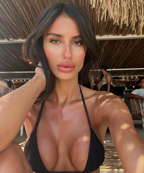 shahafaharoni star free pics