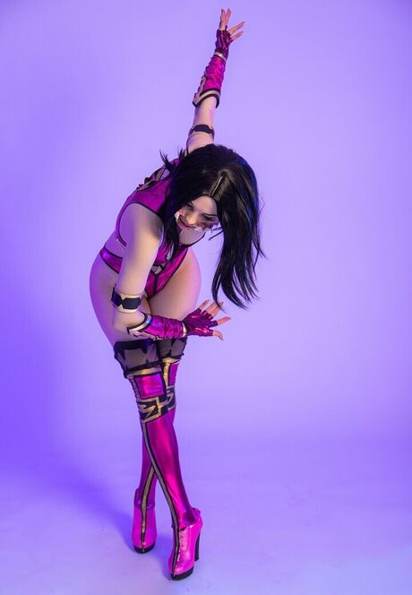 Mortal Kombat Erotic Cosplay exclusive star gallery