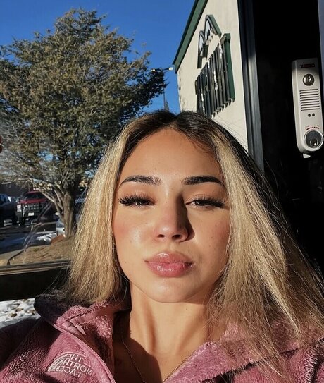 amateur swinger onlyfans beautiful pics