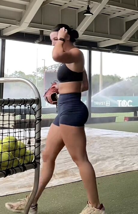 Allison Royalty hd actress archive