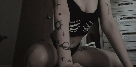 Itsmalic3 naked model photos