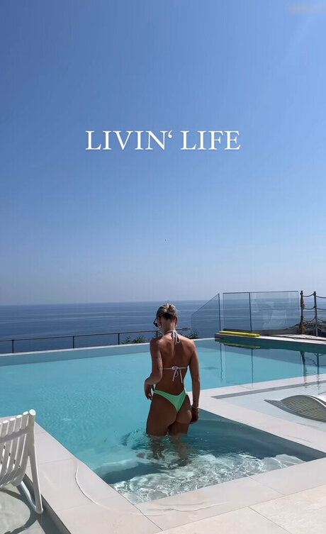 Celina Klug star pornographic pic