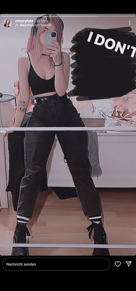 Esther Kerkhoff pretty actress pics