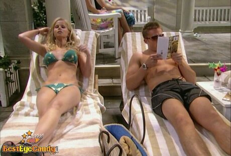 Crystal Hunt hd star image