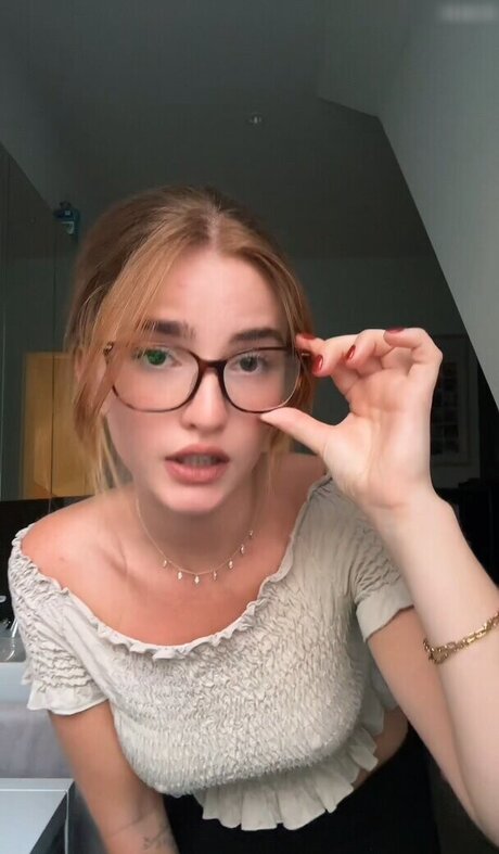 cute onlyfans perfect photo