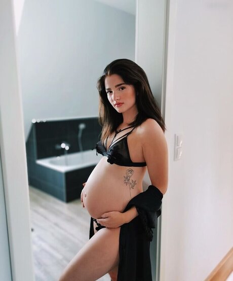 asian top onlyfans beautiful xxx photo