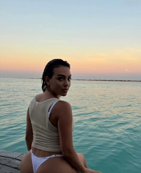 ebony pussy onlyfans hd img