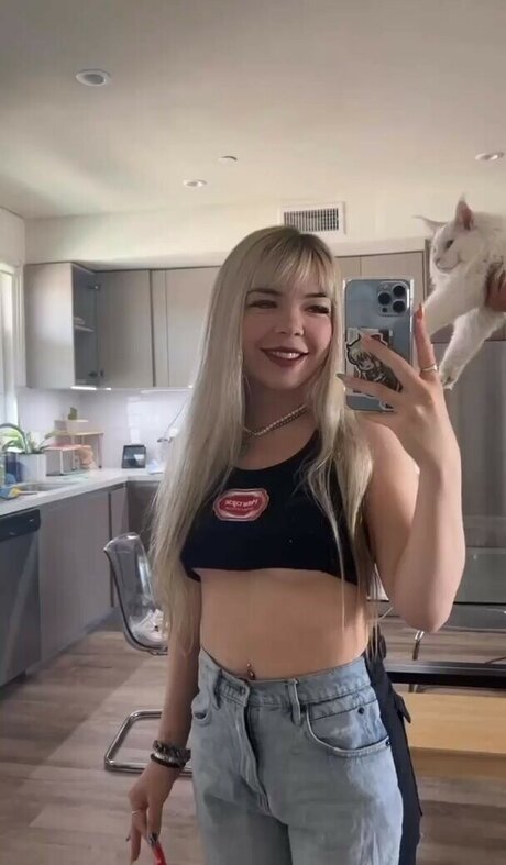 eggtardy sexy model images