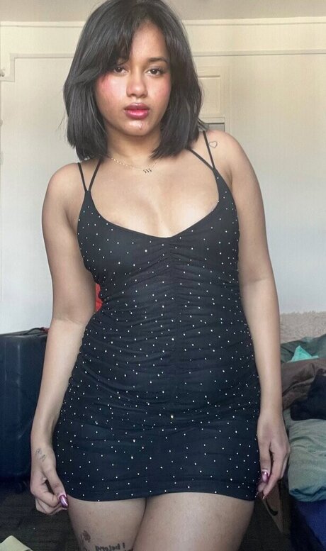 senoritasara best model pictures