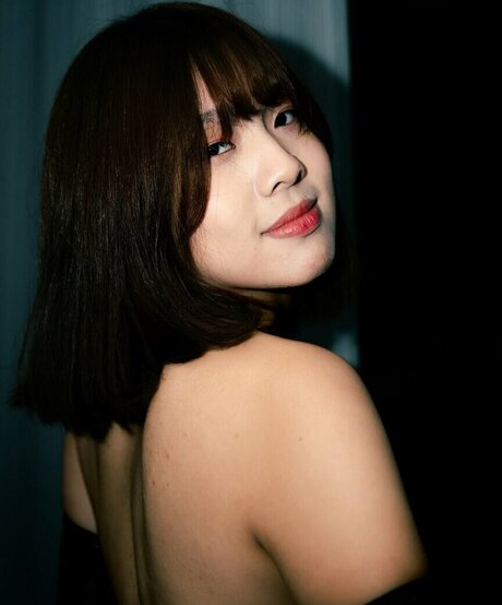 ladyboy asian onlyfans adult pics