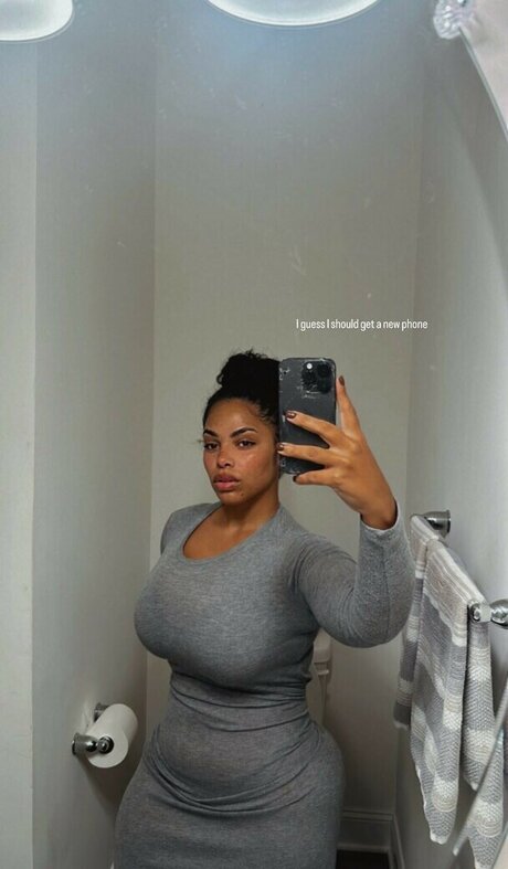 Nu ski model hd photo