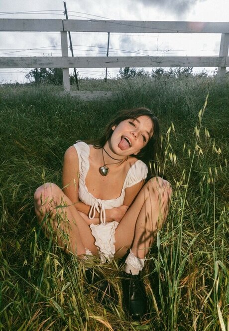 katiielady model sex pic