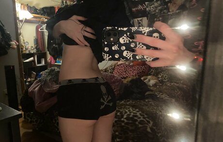 Cynniiexo exclusive actress galleries