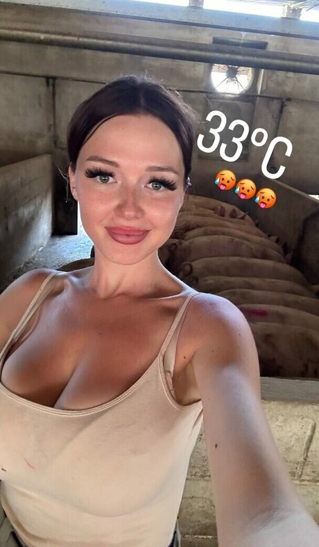 farmerdarya naked actress pic