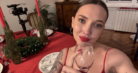 DaniPurrre beautiful star pic