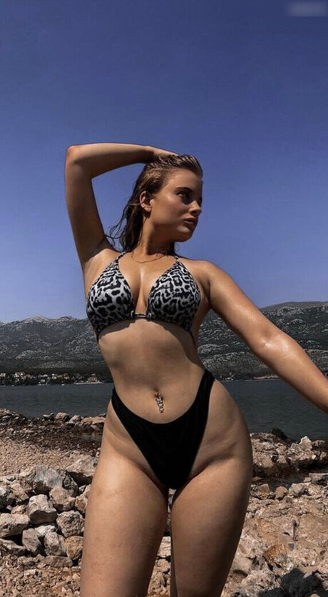 male onlyfans perfect photo