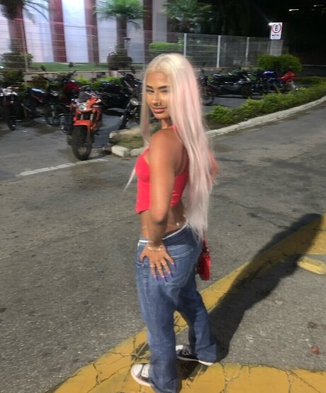 baddiejuu sexy star pics
