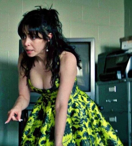 Cristin Milioti xxx actress gallery