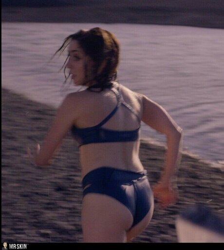 Cristin Milioti porn star pics