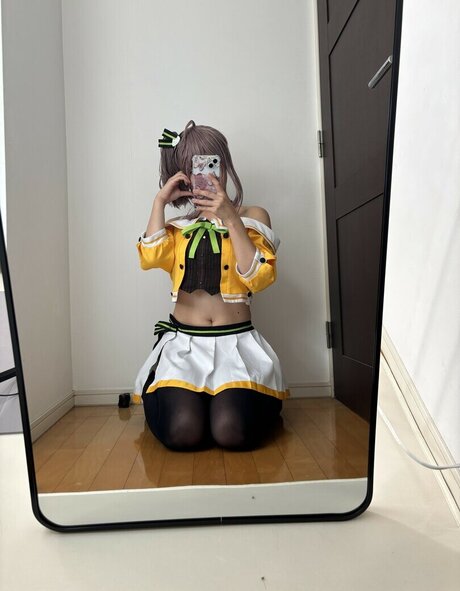 Kogane Akino model exclusive gallery