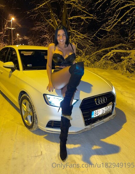 big tits squirt onlyfans beautiful xxx image