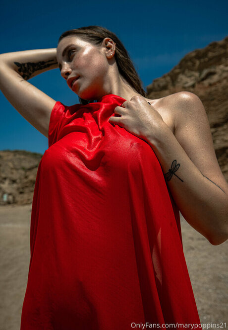 MaryPoppins21 top model pictures
