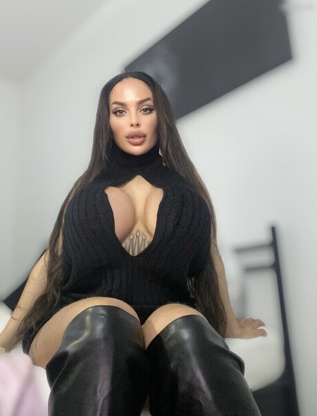 LolitaBonita star sexy archive