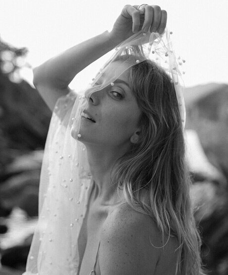 Caroline Abras free actress images