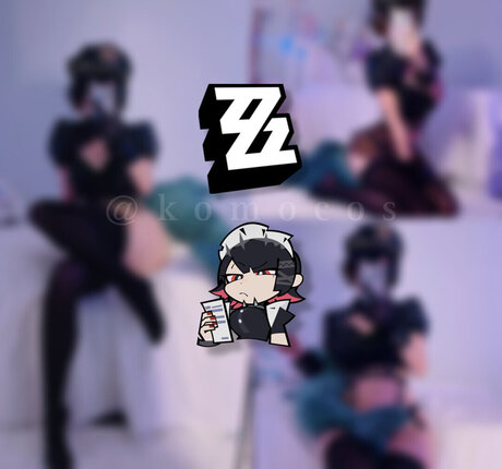 komocos naked pornstar image