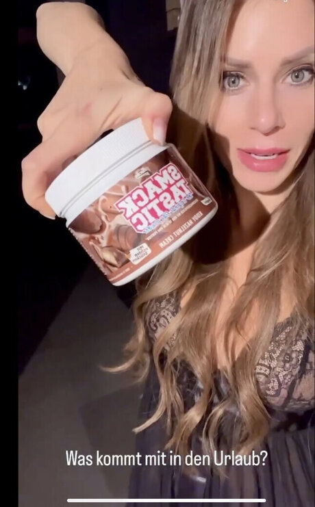 Alina Schulte im Hoff naked star pics