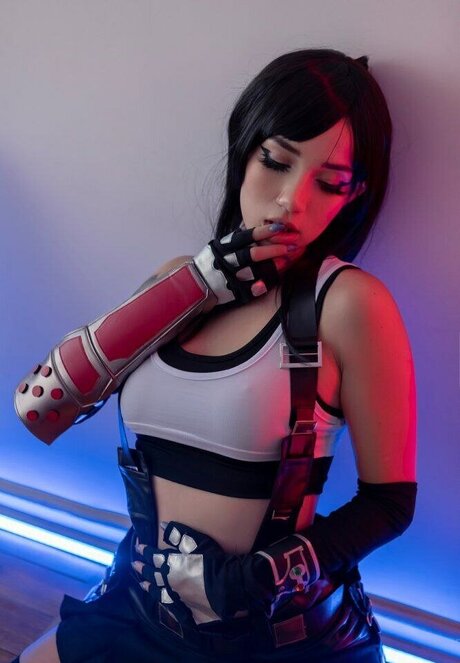 Tifa Cosplay star nude images