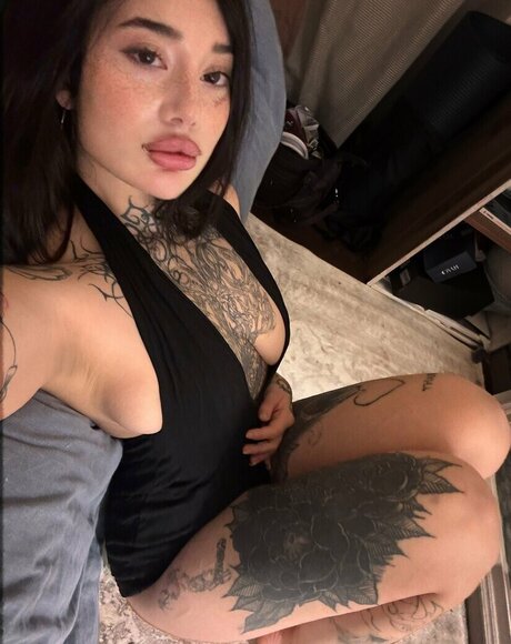 bjdmuse nice model pic