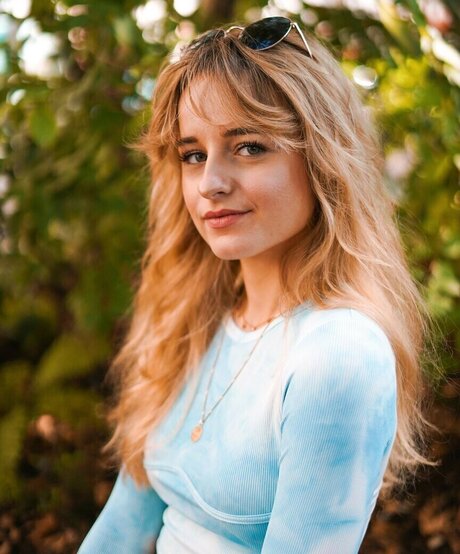 Camille LV nice actress archive