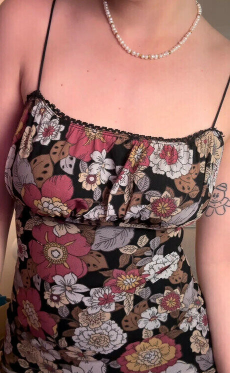 Camille LV porn model photos