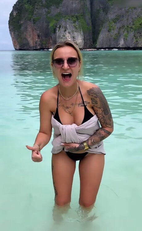 Laberrhababer Sarah nudes star pic