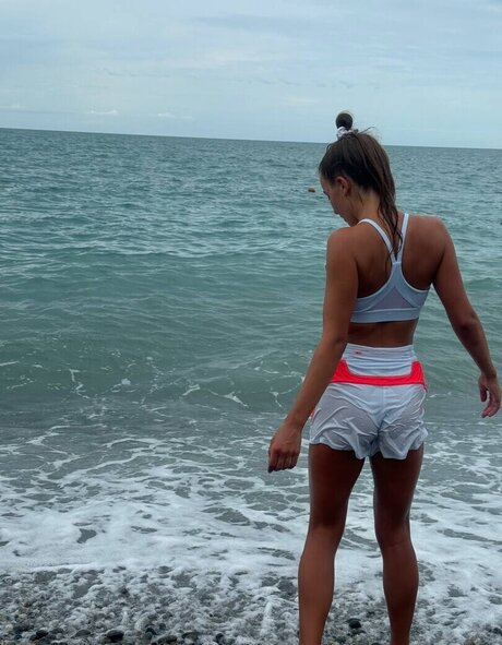 Eliz fit pornstar nudes photo